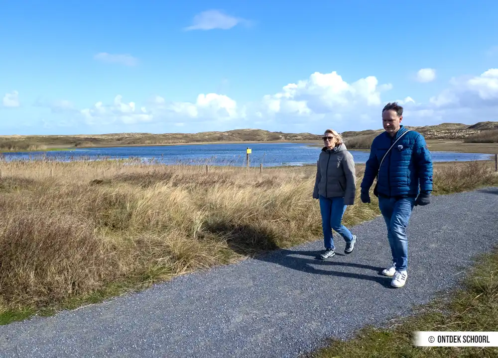 Wandelen langs Zwanenwater